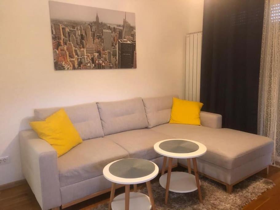 Apartman Arena-Velesajam Vito Zagabria Esterno foto