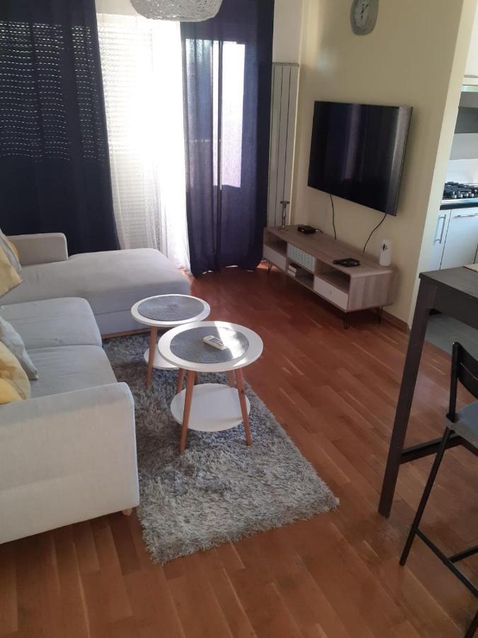 Apartman Arena-Velesajam Vito Zagabria Esterno foto
